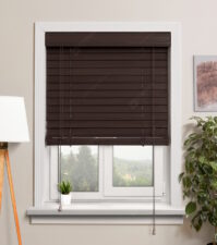 Деревянные жалюзи 50 мм, цвет 61 Шоколадный